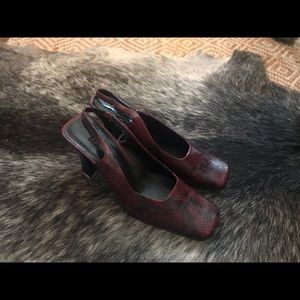 Women’s Nine West Snakeskin Slingbacks